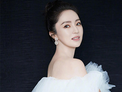 董璇經(jīng)紀(jì)人,代言演出經(jīng)紀(jì)