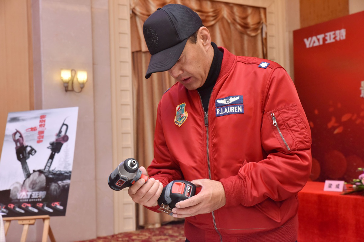 3633354576 3633354576